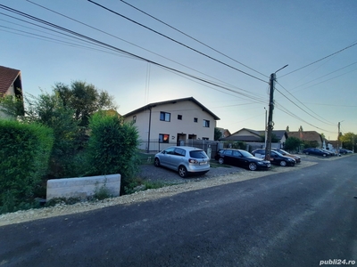 duplex de vanzare in Utvin