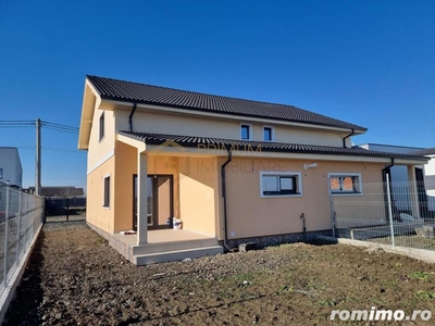 Duplex - zona linistita - dormitor la parter - personalizare interioara