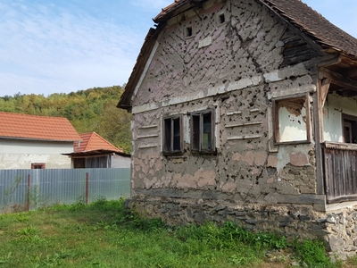 teren intravilan(loc de casa), sat Ranusa, comuna Moneasa, jud,.Arad