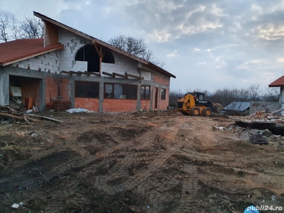 Vând casa in Calan județul HUNEDOARA