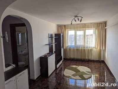 Zona Dâmbovița, apartament 3 camere, spațios și luminos, suprafața 65 mp, preț 77000 euro