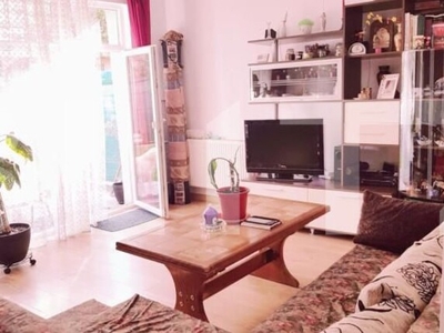 Apartament 2 camere, 50MP, gradina, zona Centrala