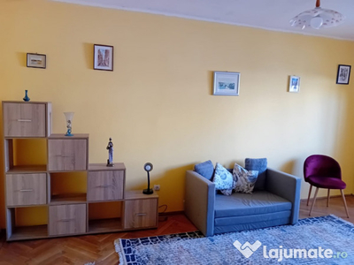 Apartament 2 camere decomandat - Centru - 105.000 euro (Cod E6)