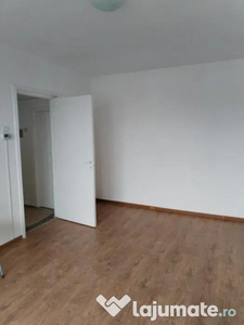 Apartament 2 camere semidecomandat - zona Astra