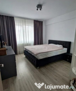 APARTAMENT 3 CAMERE, BLOC NOU, MOBILAT SI UTILAT, ETAJ 3/4,