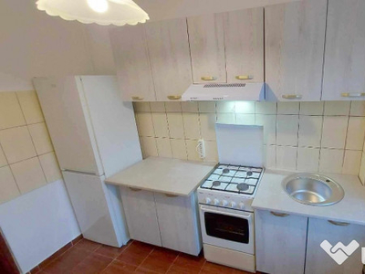 Apartament 3 camere D,NEMOBILAT in Tatarasi,