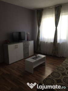 Apartament 3 camere Straja