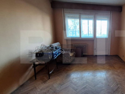 Apartament 3 camere,65mp utili,zona Solidaritatii