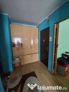 Apartament cu 3 camere tip pb mare-zona Cantemir-Nufarul