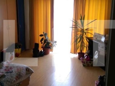 Apartament decomandat de vanzare - 41 mp, zona Terra