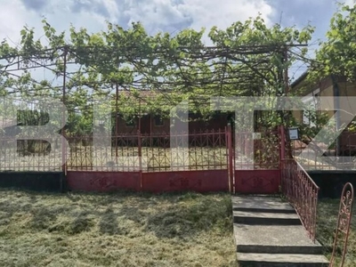 EXCLUSIVITATE ! Casa cu teren de 1 ha, la 40 km de Cluj, Zona Ceanu Mare