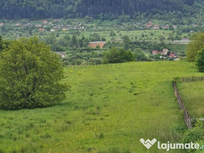 Teren Bisericani lângă Piatra Neamț