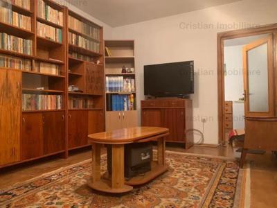 ID 8450, CASA 3 camere, zona Centru Vechi, caramida