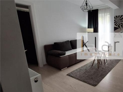 Apartament 3 camere modern, etaj intermediar si parcare! Zona Cetatii!