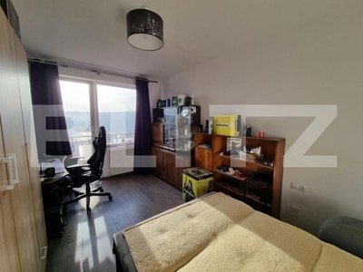 Apartament 4 camere, 93mp, balcon, 2 bai, zona Regal, Baciu
