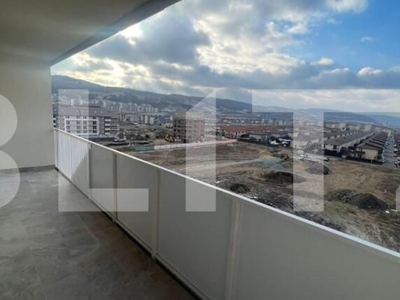 Apartament cu CF de 2 camere,45 mp,orientat EST , Bloc Premium