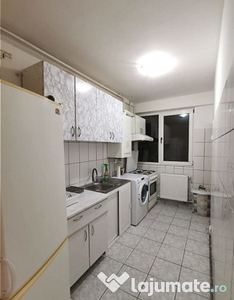 Apartament Semidecomandat 3 camere Eroii Revolutiei