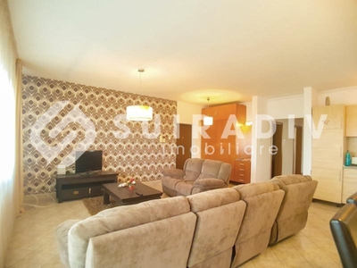 Apartament semidecomandat de vanzare, cu 3 camere, in zona Andrei Muresanu, Cluj Napoca S17133