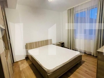 Apartament 2 camere decomandate, 46 mp, etaj intermediar, zona Vivo