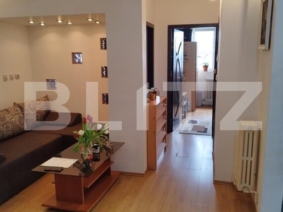 Apartament 3 camere, decomandat, 75 mp, etaj intermediar, zona Plopilor