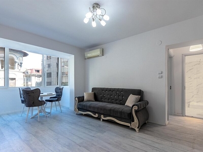 Inchiriere apartament 2 camere Unirii, Kogalniceanu, pretabil si regim hotelier Intrar