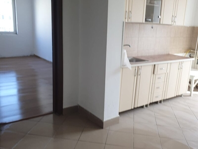 Inchiriere apartament 3 camere Cimitirul Armenesc, Cimitirul armenesc