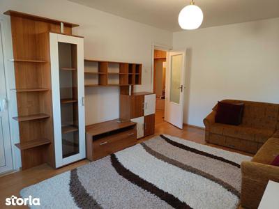 Inchiriere apartament 3 camere - 330 euro