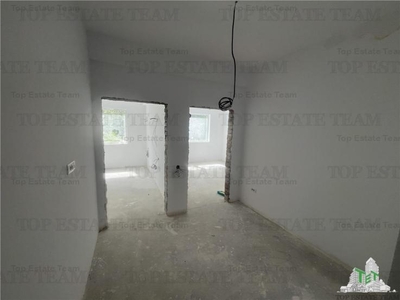 Apartament 2 camere, 2 parcari si dependinte, Parc Carol