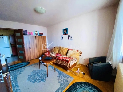 Apartament decomandat cu 2 camere, in cartierul Manastur, zona Flora