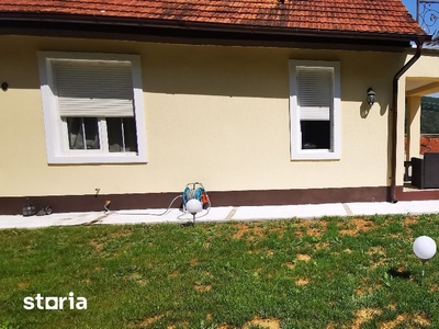 Casa lux 3 nivele renovata central posibilitate credit negociabil