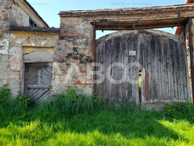 Teren de vanzare 4500 mp in centrul comunei Hamba judetul Sibiu