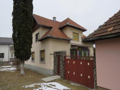 Casa traditionala in zona Bran, Predelut