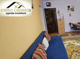 **Anunț de Vânzare Apartament**