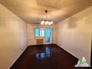 Apartament 2 camere de vanzare in zona Baicului