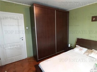 Apartament 2 camere de vanzare, zona Stefan cel Mare