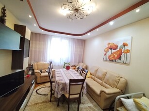 Apartament 2 camere, etaj 1, Nicolae Iorga!