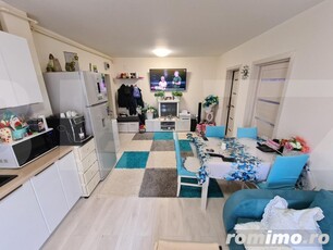 Apartament 2 camere, etaj intermediar, mobilat modern, zona Porii