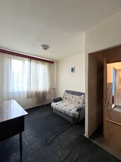 Apartament 2 camere, semidecomandat, etaj 2, Micro 19