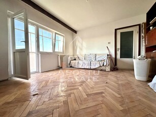 Apartament 2 camere situat in zona Girocului