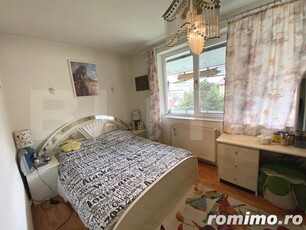 Apartament 3 camere, 64 mp, semidecomandat, zona Centrala