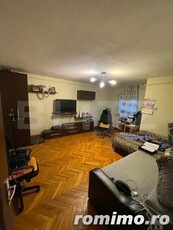 Apartament 3 camere, 75 mp, Calea Bucuresti, zona Mc