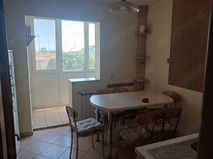 Apartament 3 camere