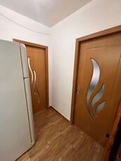 Apartament 3 camere, conf. 2 îmbunătățit, etaj 3