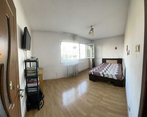 Apartament 3 camere, Craiova, Piata Centrala, Dezrobirii