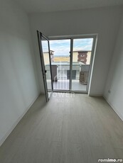 Apartament 3 camere de vânzare în bloc intabulat