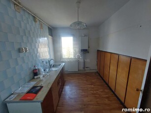 Apartament 3 Camere, de Vanzare, Strada Transilvaniei, Tudor