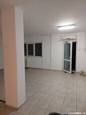 Apartament 3 camere dec. -spatiu nerezidential/comercial Dacia