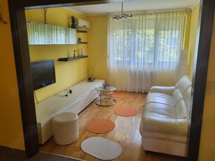 Apartament 3 camere decomandate Splaiul Crisanei