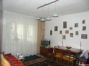 apartament 3 camere