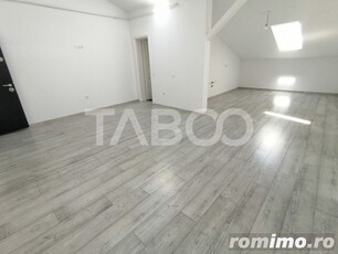 Apartament 3 camere la cheie 75 mp utili parcare zona Selimbar Sibiu